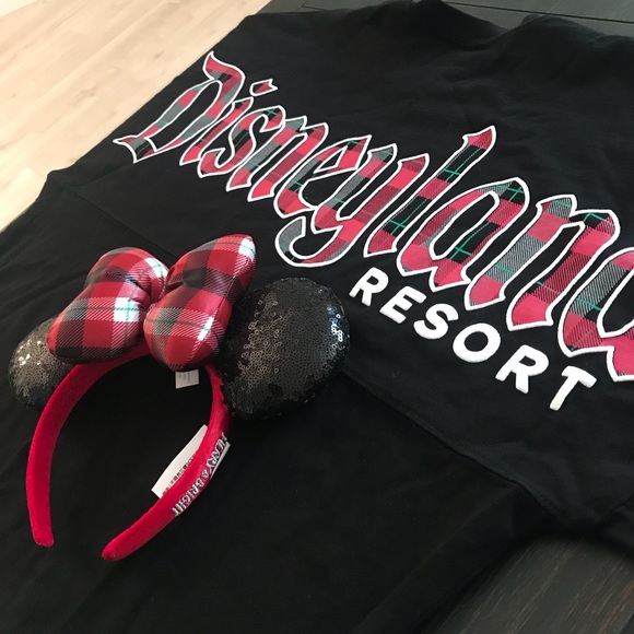 Disney plaid holiday spirit jersey - Picture 2 of 6